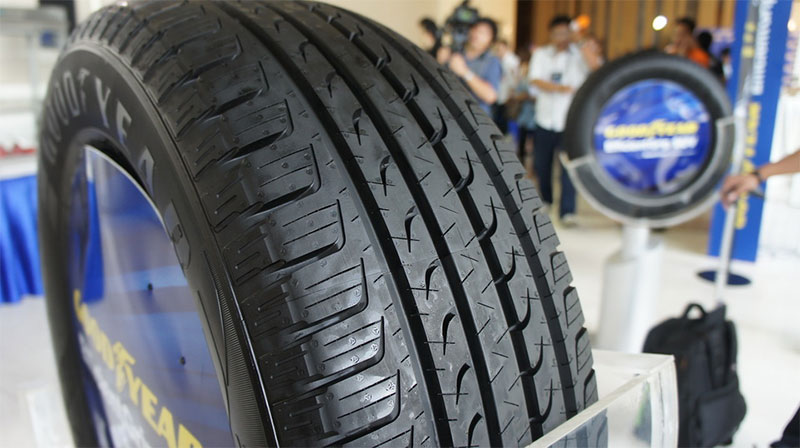 Goodyear EfficientGrip SUV