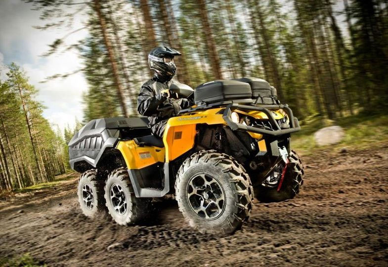 BRP Can Am Outlander 6x6 1000 XT