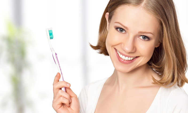 The principle of operation and the design of toothbrushes