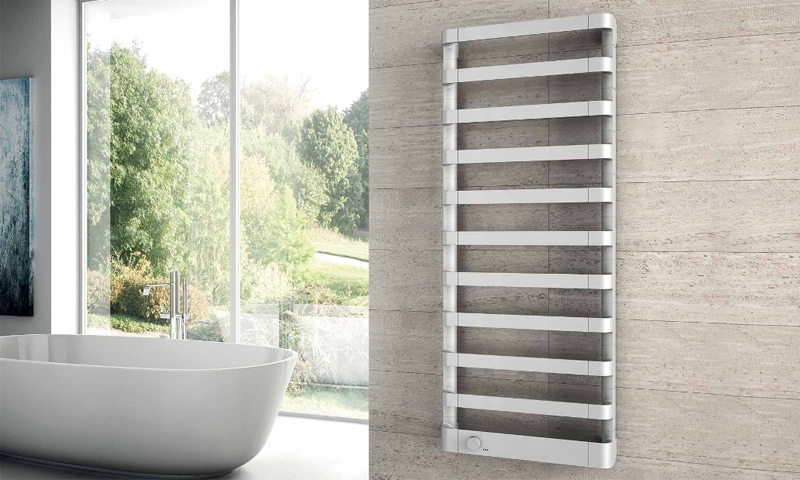 Principle of work and device of heated towel rails