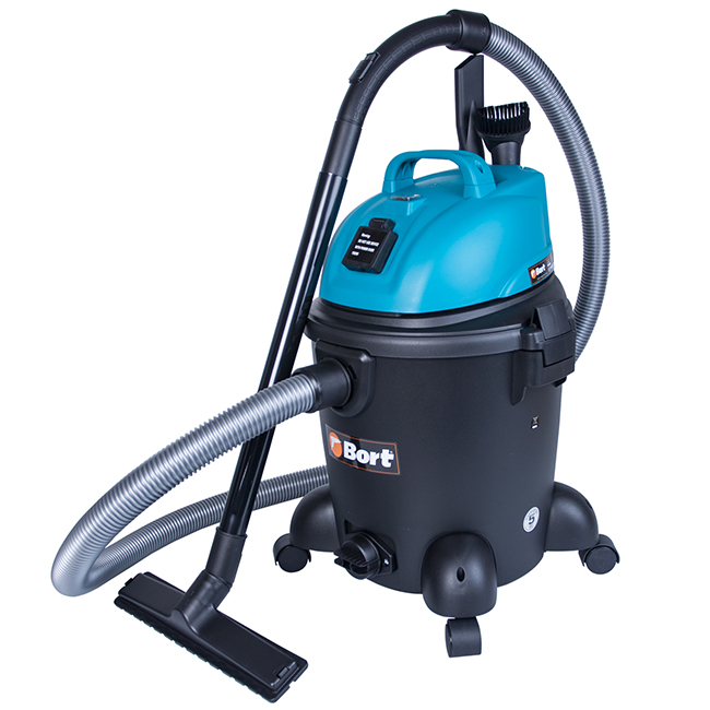 Bort BSS-1220 - budget vacuum cleaner with a roomy tank