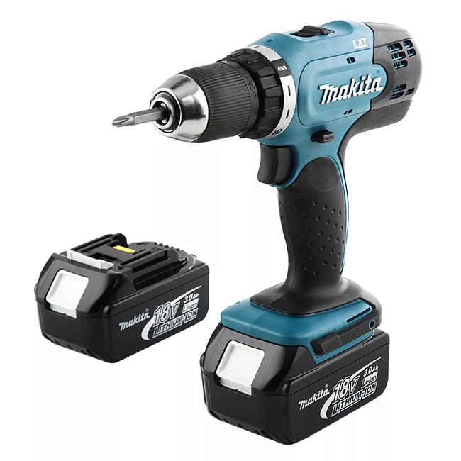 Makita DDF453RFE - com uma bateria espaçosa e ampla funcionalidade