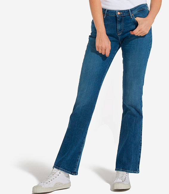 Womens WRANGLER Born Ready Bootcut