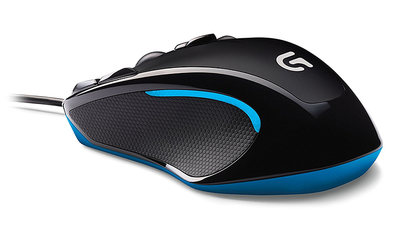 Logitech G300S - for long shooters