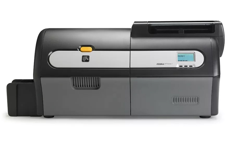 Zebra ZXP7 - a printer with an automatic calibration function for card thickness