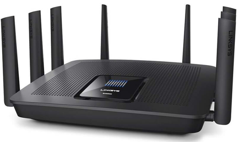 Linksys EA9500 - with eight antennas