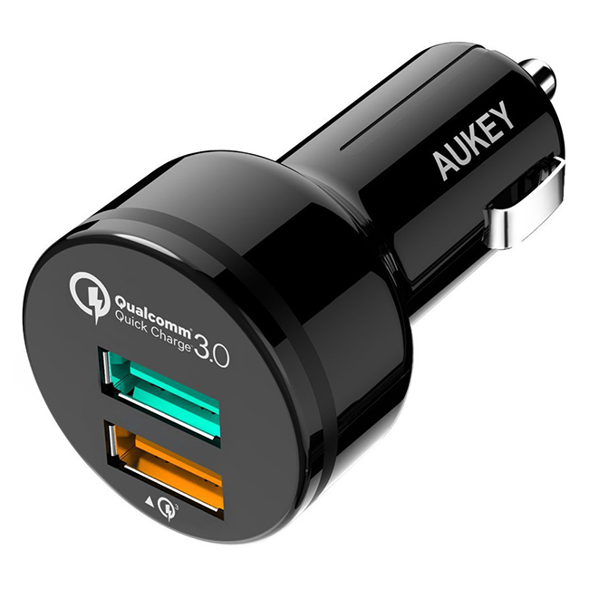 CHARGED Quick Charge 3.0 - quick charge function and four ports